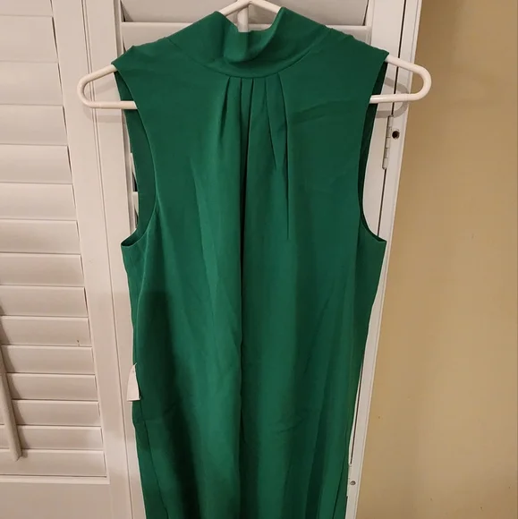 green emerald velvet dress BCBG Size 12 Green Silk Mixed Fabrics Halter Mid Calf Dress – Sui Generis  Designer Consignment